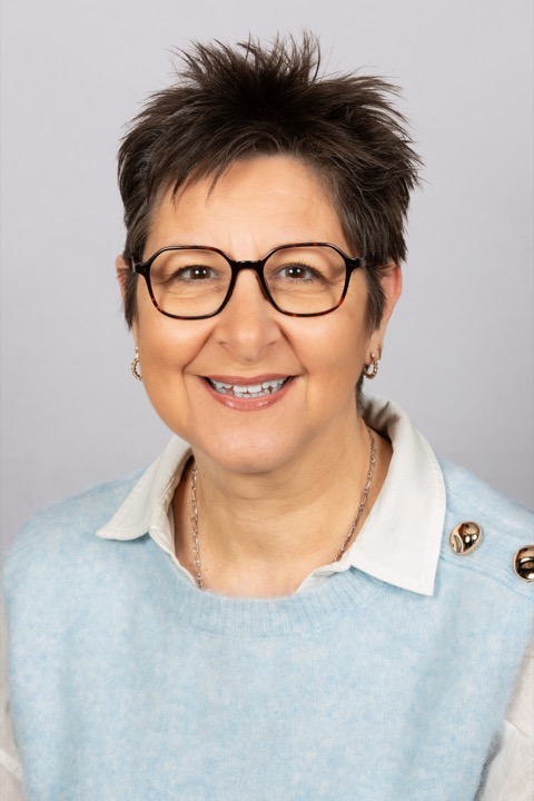Portrait d'Évelyne Reygaza
